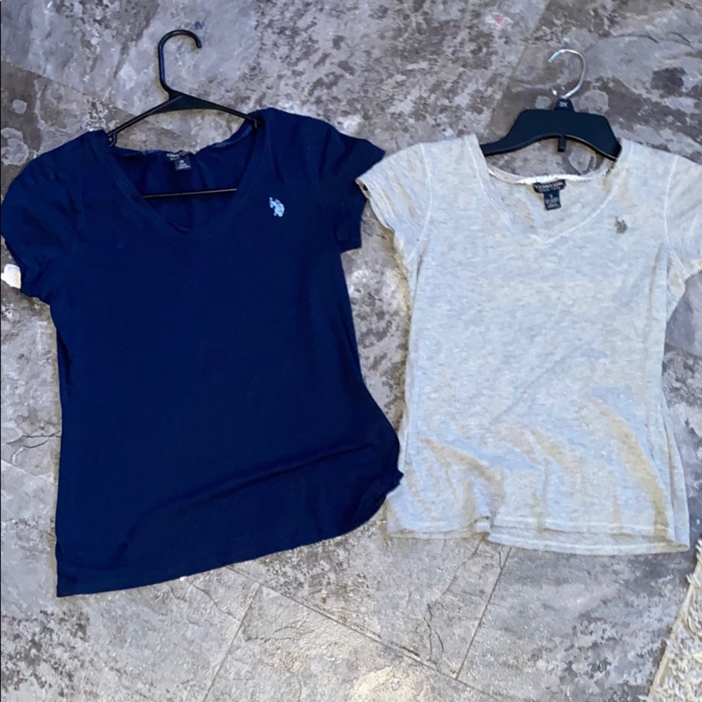 2 US Polo v neck t shirts